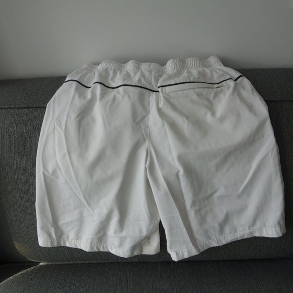 Nike Dri-Fit White Tennis Shorts Size M - Picture 2 of 11